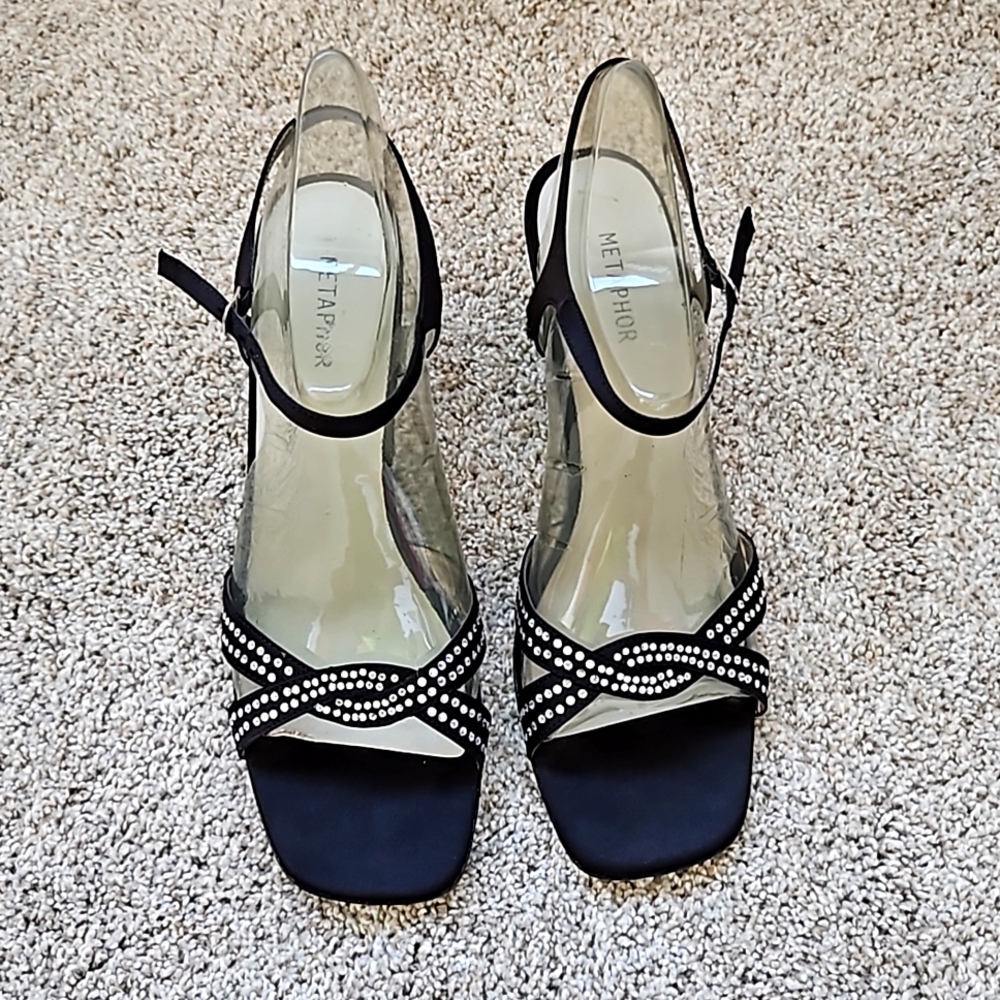 Dress shoes